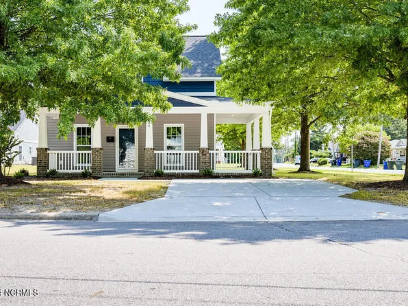 808 Vanderbuilt Lane, Greenville, NC 27834