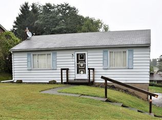 11410 Tioga Rd, Irwin, PA 15642