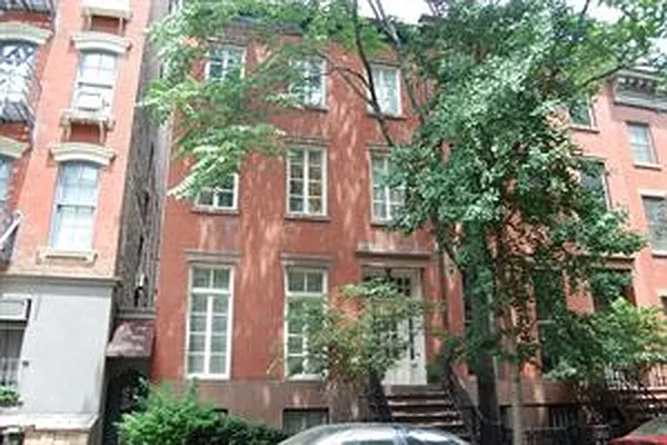 Rented by Douglas Elliman | media 21