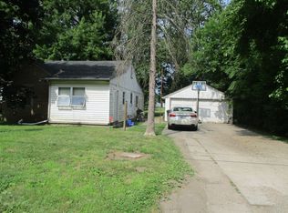 6736 Cooper Rd, Lansing, MI 48911