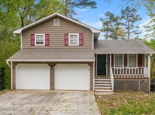 5376 Whitney Ct, Stone Mountain, GA 30088