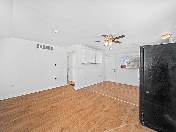 5th image of 964 E Weber Rd