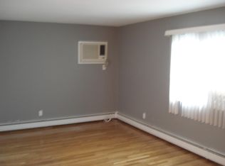 310 8th St #2, Fairview, NJ 07022