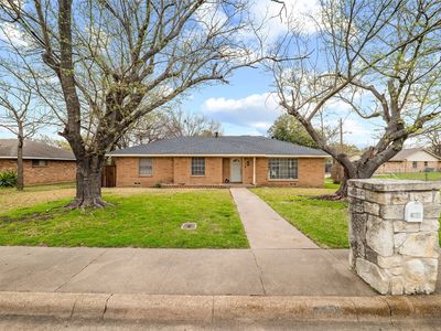 422 Brookview Dr, Desoto, TX, 75115