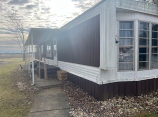 5851 S 1050 E, Upland, IN 46989