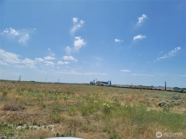 0 Parcel # 060583000 NNA LaBarre Avenue S, Warden, WA 98857