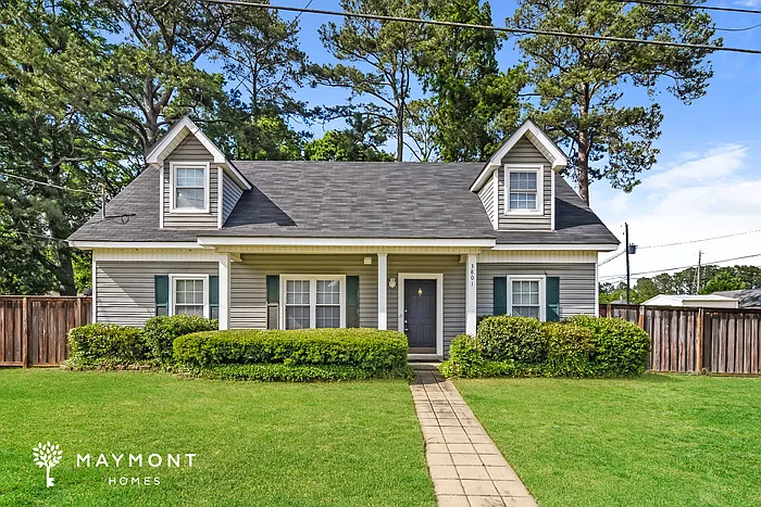 3801 Cedar Ave — Photo 1