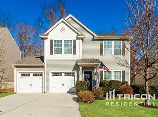 111 Collenton Ln, Mooresville, NC 28115