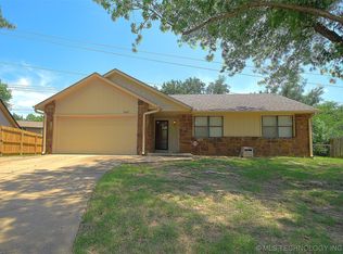 3207 S Maple Pl, Broken Arrow, OK 74012