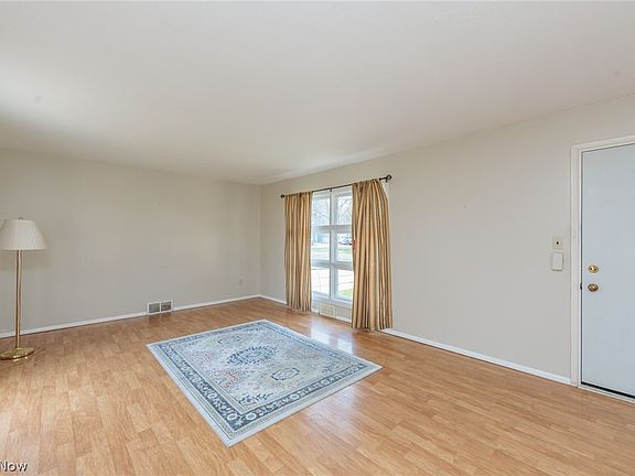 5th image of 9300 Manorford Dr