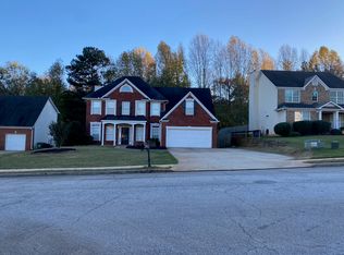 8008 Abington Dr, Locust Grove, GA 30248