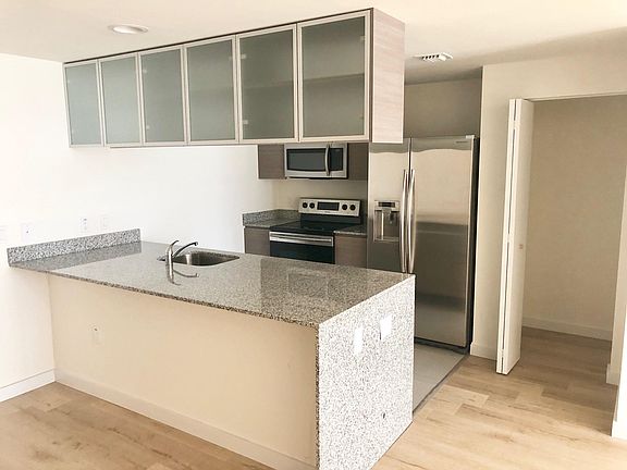 2nd image of 260 NE 14th St #1508