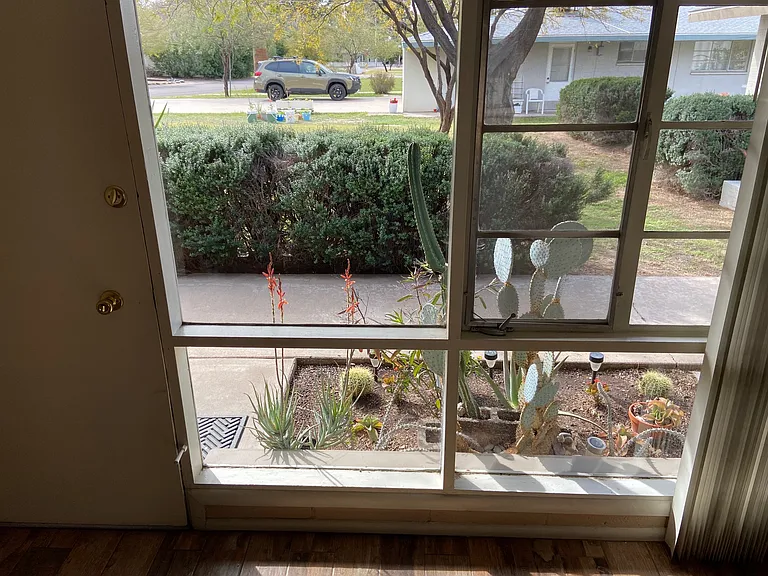 6228 N 10th Pl — Photo 7
