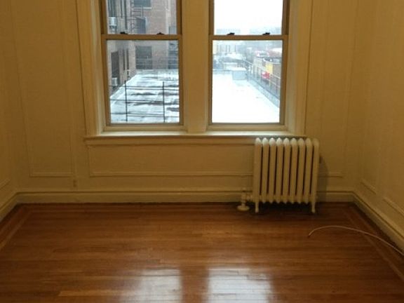 5th image of 703 W 184th St APT 1E