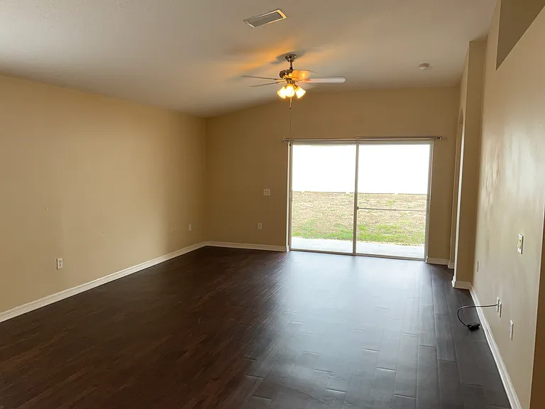 2740 Pankaw Ln — Photo 6