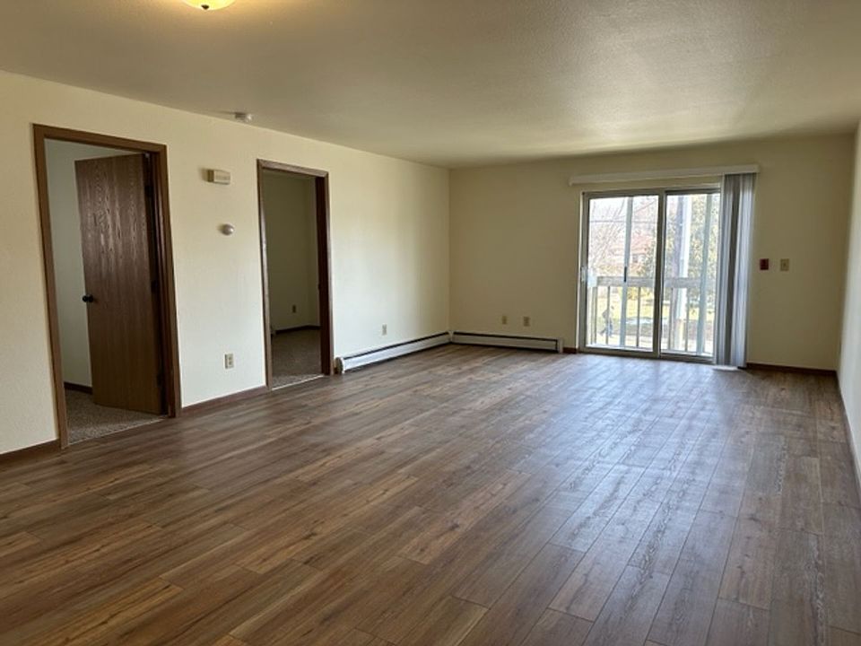 2nd image of 1143-1151 High Ave #18-1151