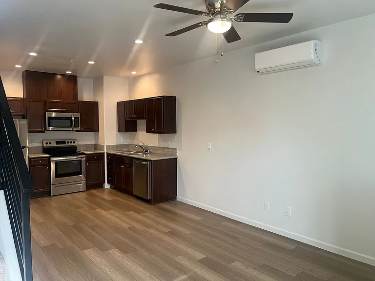 2788 Plumas St — Photo 3