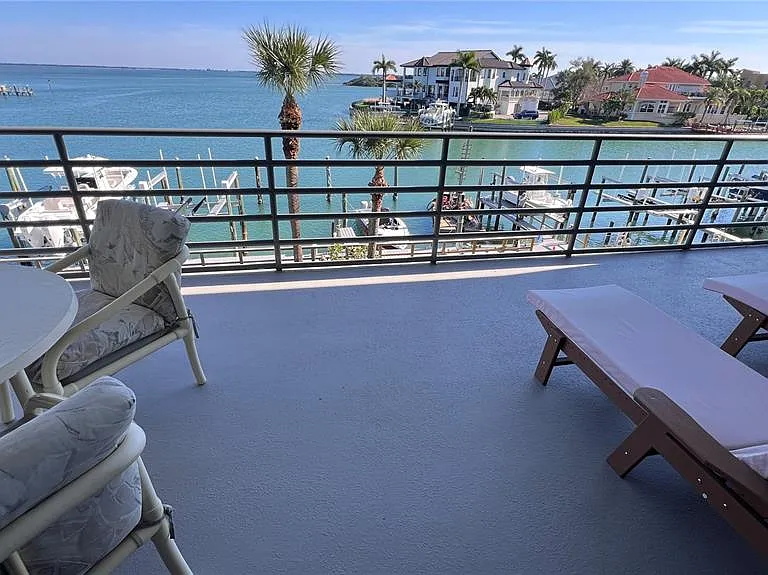 363 Pinellas Bayway S #36 — Photo 21