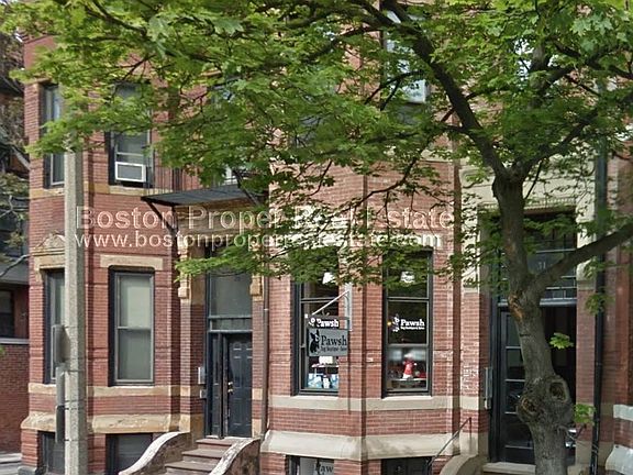 31 Gloucester #2R Boston - Back Bay Unit Photo 5