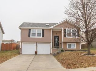11325 N Central St, Kansas City, MO 64155