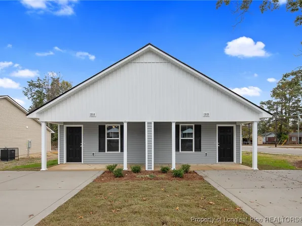 131 S 6th St, Spring Lake, NC 28390