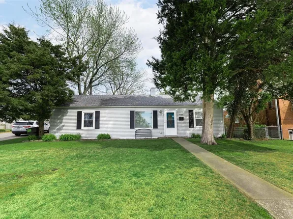 3346 Macklind Ave, Saint Louis, MO 63139