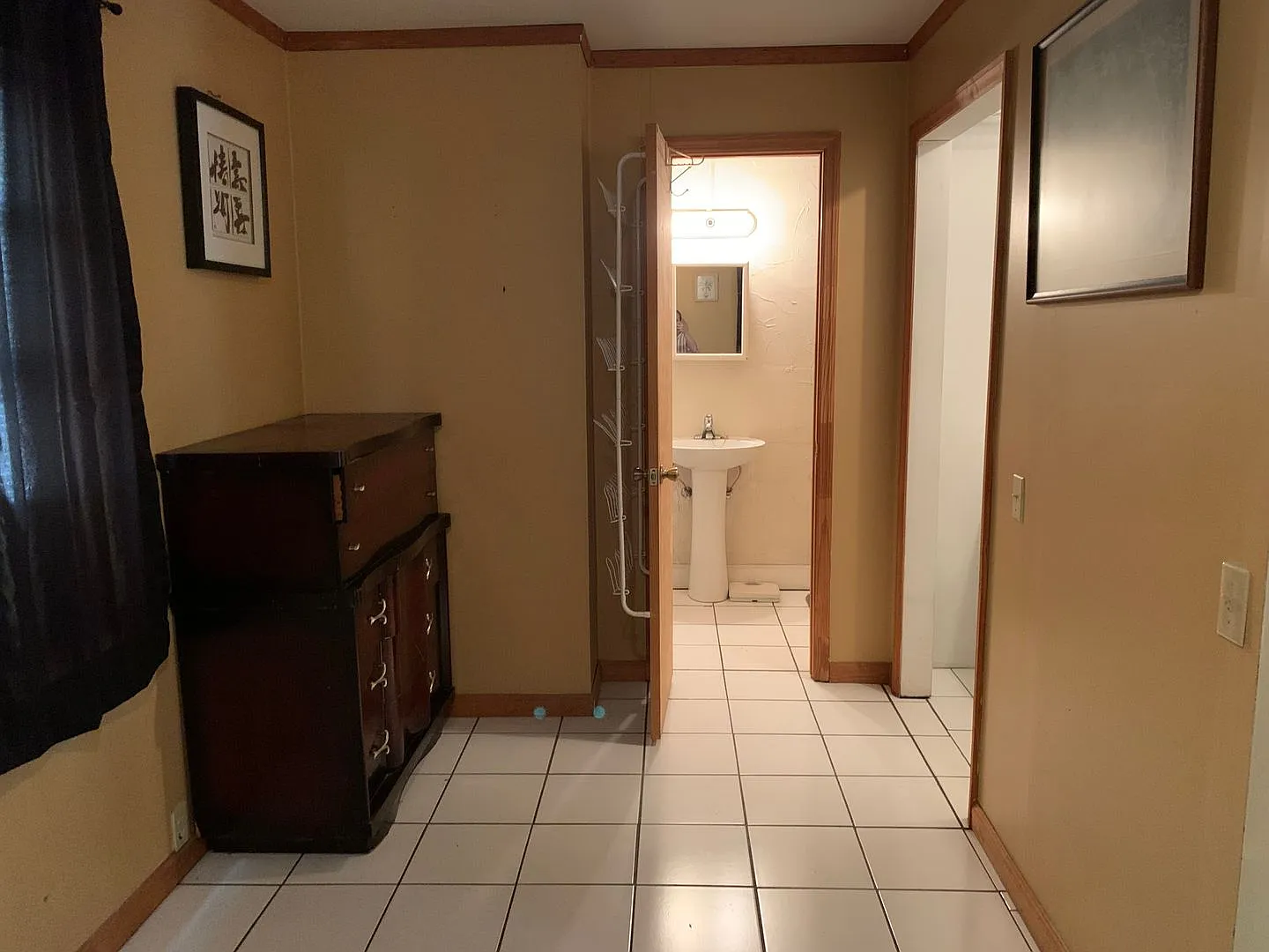 1-Bedroom ADU Available Now! — Photo 4