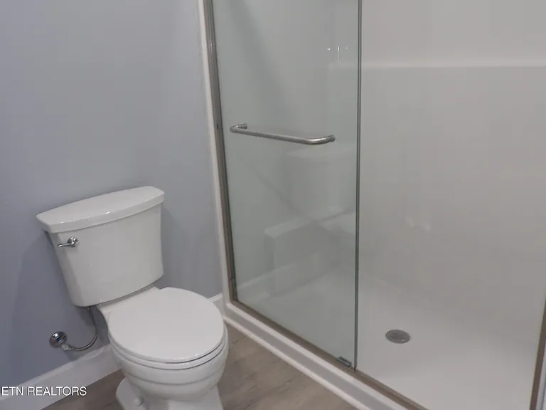707 Oneida Ln — Photo 13