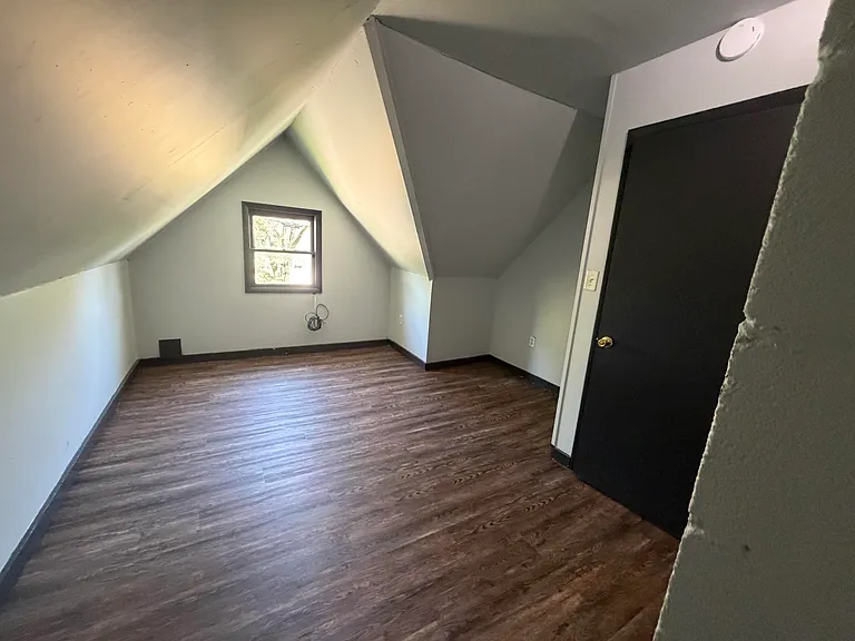 4 Tilman Ave — Photo 15
