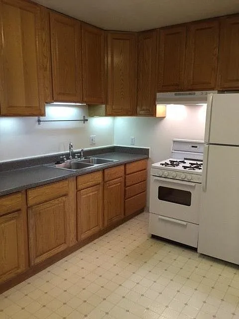 1 bed, 600 sqft, $4,050 — Photo 4