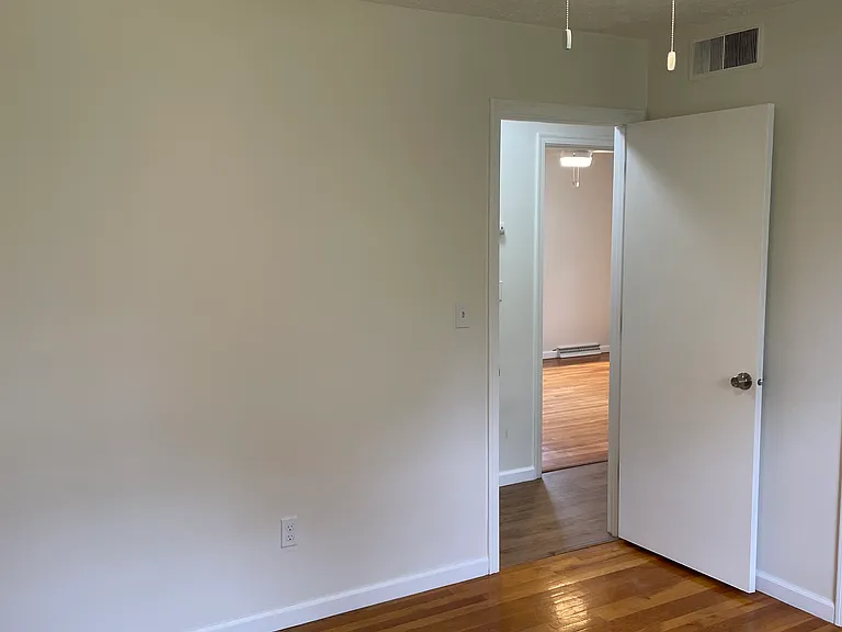 W Dilcrest Cir — Photo 40