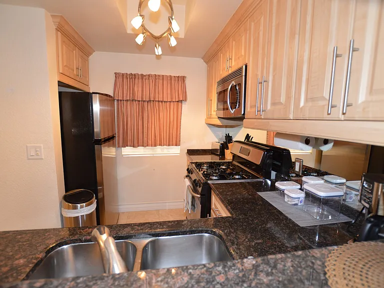 230 E Flamingo Rd #210 — Photo 7