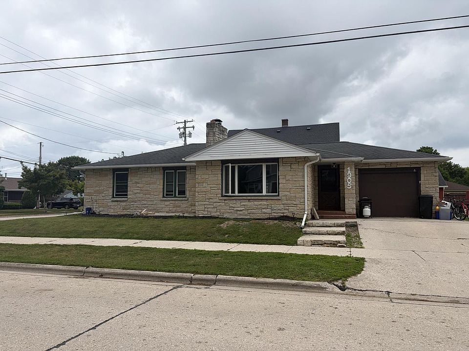 1st image of 1905 32nd STREET
