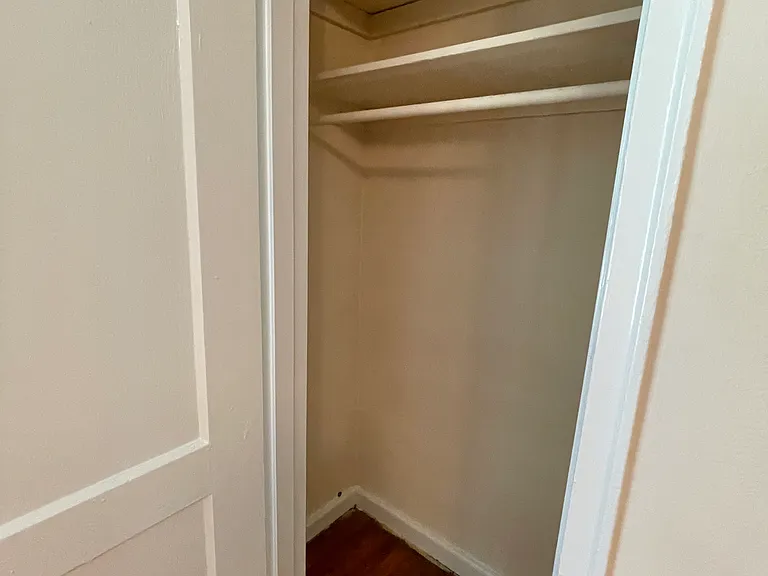 1663 Valley Ave — Photo 34