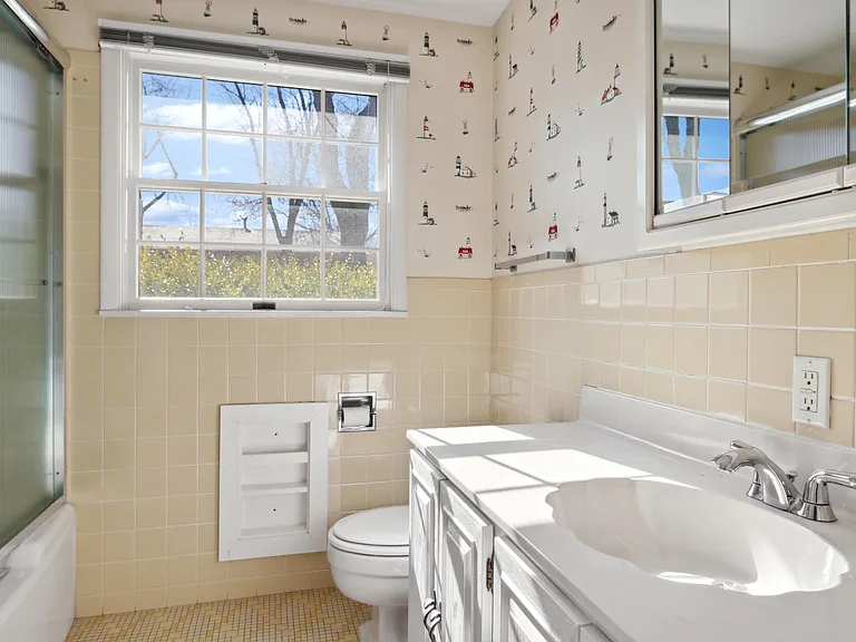 1414 Shore Dr — Photo 23