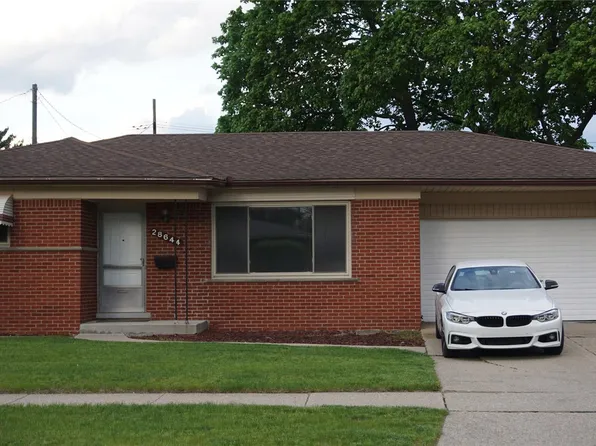 28644 Grobbel Ave, Warren, MI 48092