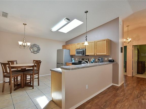 5th image of 1636 Duran Dr