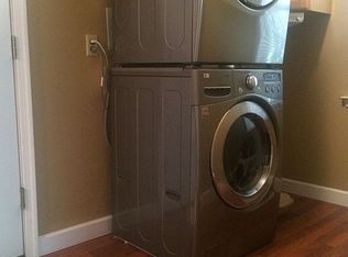 6 Stone Barn Dr, Hockessin, DE 19707