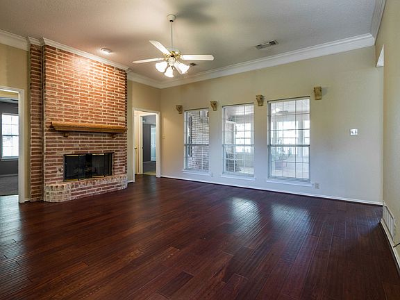 2nd image of 1 Maree Ct