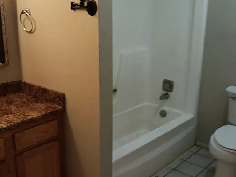 12605 Copperwood Dr NE — Photo 5