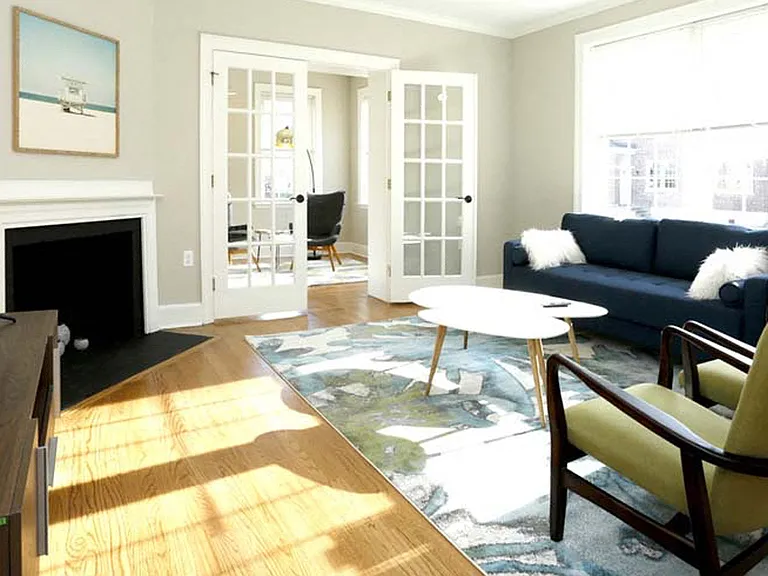 4 Gosselin Ave — Photo 2