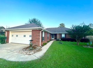 406 Rebecca Rd, Headland, AL 36345