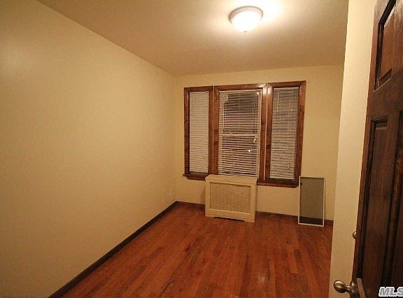 3rd image of 5017 41st St