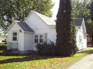 617 E Elm St, Hoopeston, IL 60942