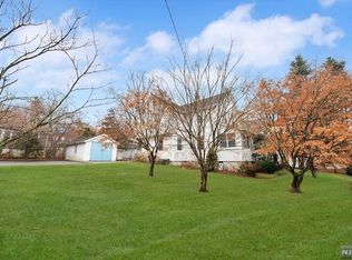 119 Ramapo Valley Rd, Mahwah, NJ 07430