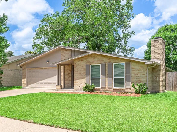15510 Sierra Valle Dr, Houston, TX 77083