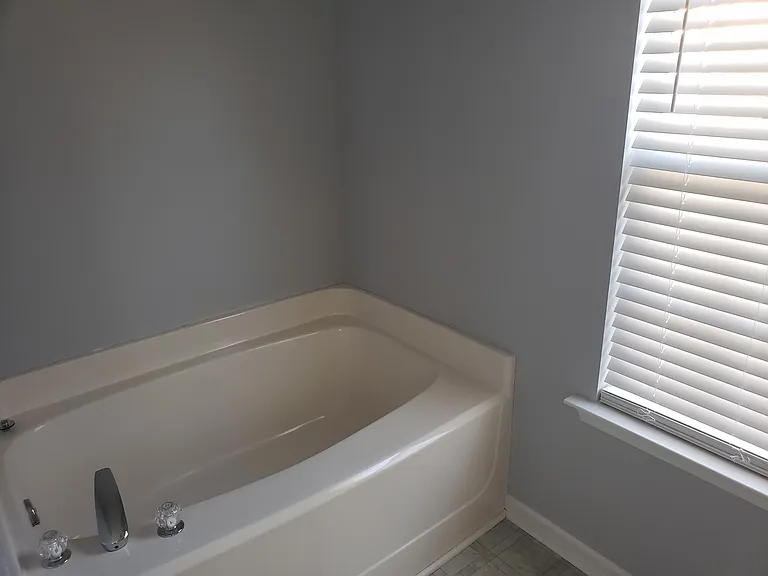 131 Cedarland Dr — Photo 10