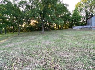 Twin Hills Ln, Locust Grove, OK 74352