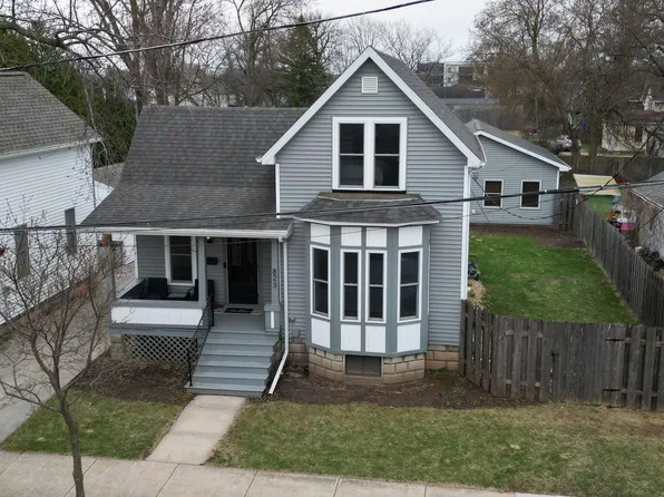 823 W Franklin St, Appleton, WI 54914