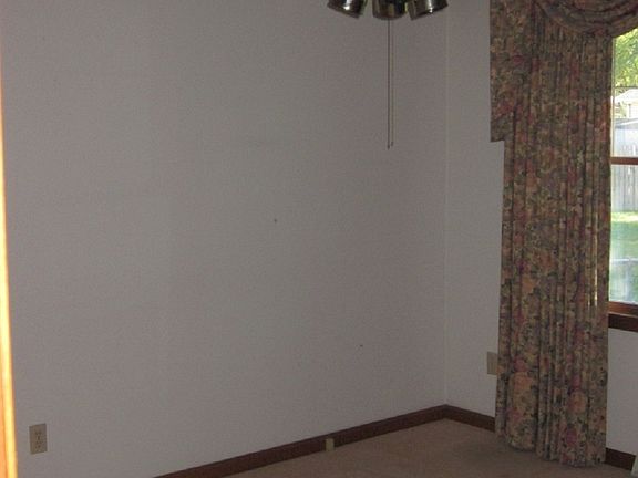 Back of house Bedroom